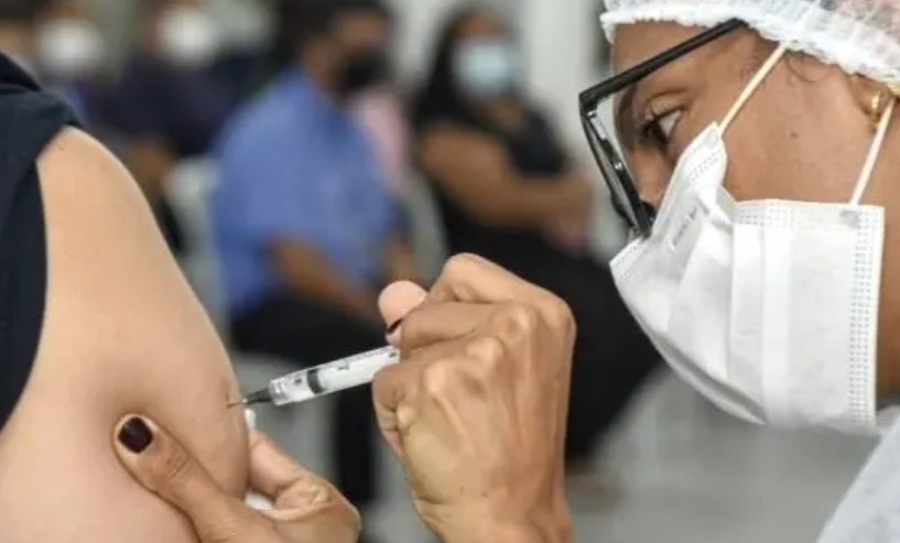 COVID-19: Entenda a importância de vacinar crianças e adolescentes